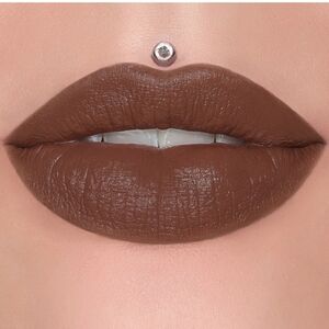 Jeffree Star Velvet Trap lipstick